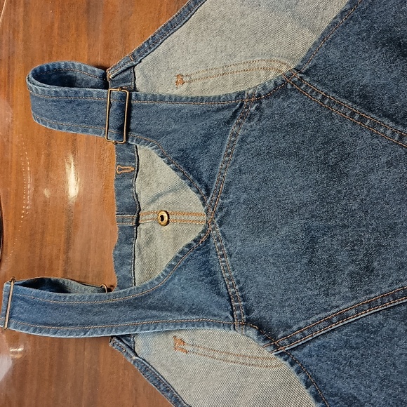 Lincoln Outfitters Men's Overalls. Worn once. Size 42 x 28 - Picture 4 of 9